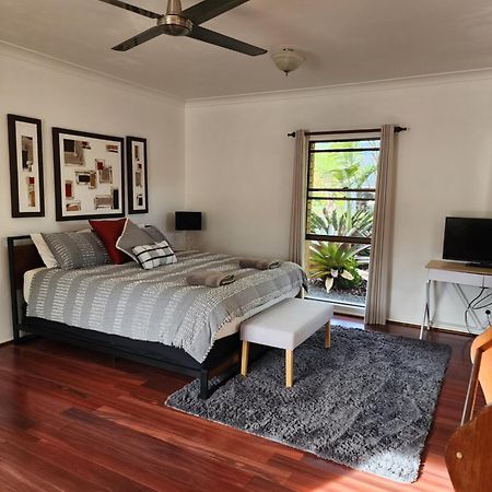 Brom Cottage Mooloolah Экстерьер фото